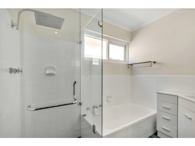 43 Tripoli Road, Happy Valley SA 5159