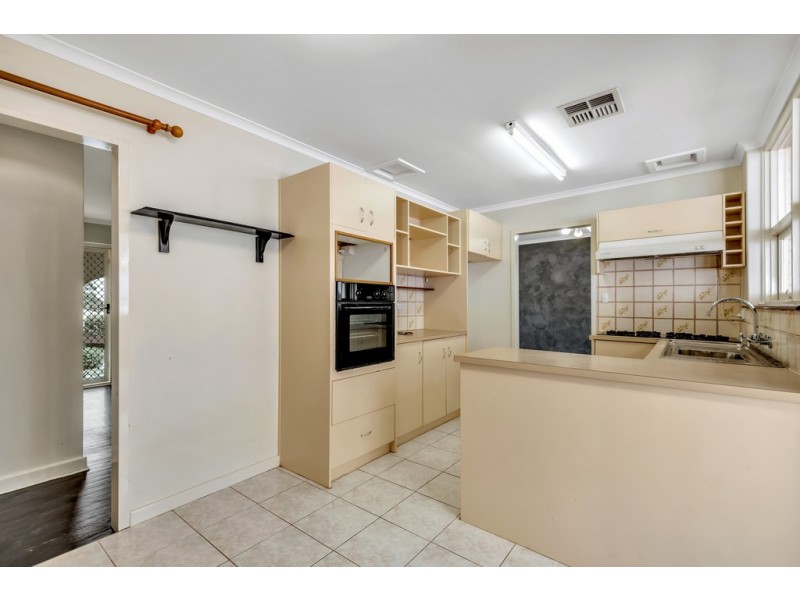 43 Tripoli Road, Happy Valley SA 5159