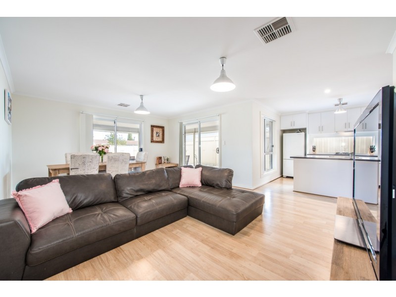 34 Stirling Crescent, Aldinga Beach SA 5173
