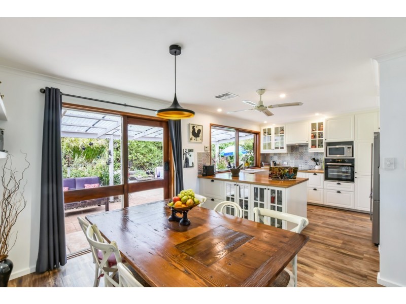 31 Fountain Valley Drive, Happy Valley SA 5159