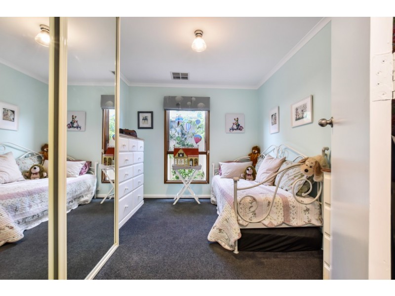 31 Fountain Valley Drive, Happy Valley SA 5159