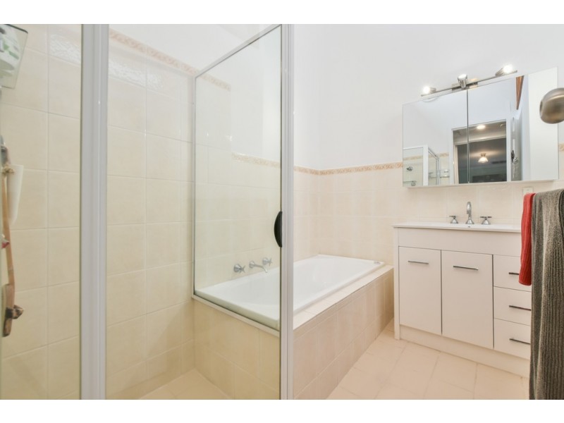 31 Fountain Valley Drive, Happy Valley SA 5159