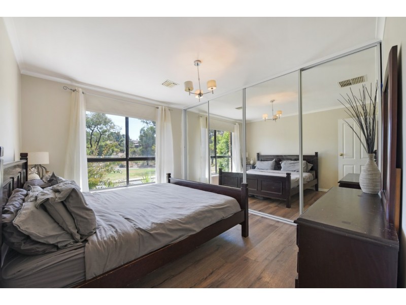 33 Marston Drive, Morphett Vale SA 5162