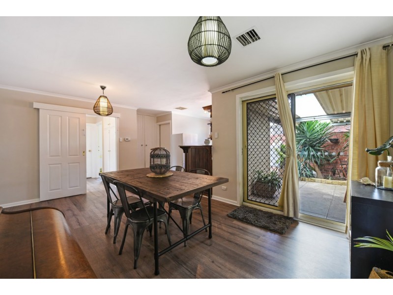 33 Marston Drive, Morphett Vale SA 5162