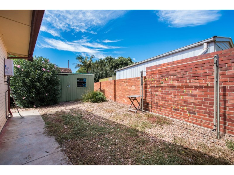 33 Marston Drive, Morphett Vale SA 5162
