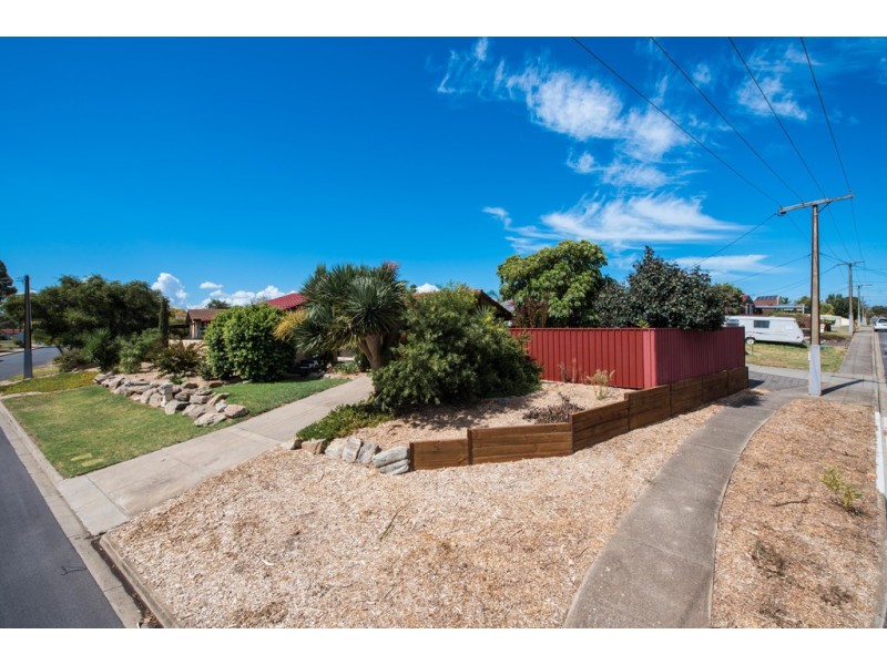 33 Marston Drive, Morphett Vale SA 5162