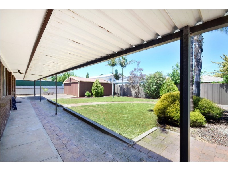 6 Solomon Court, Morphett Vale SA 5162