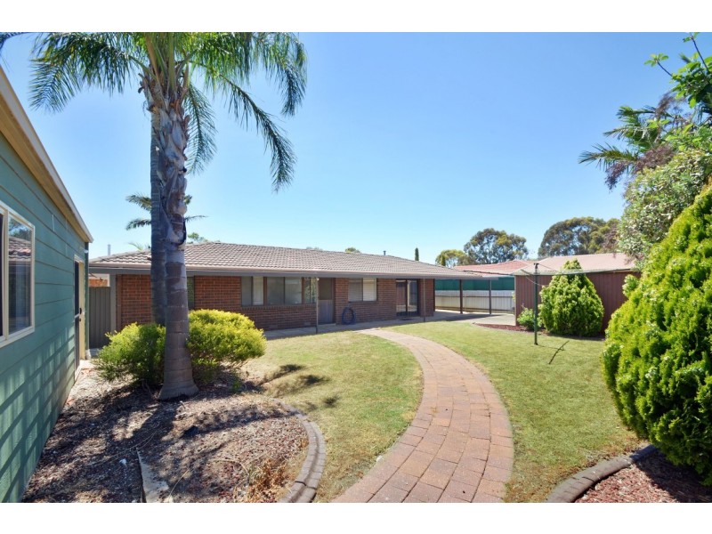 6 Solomon Court, Morphett Vale SA 5162