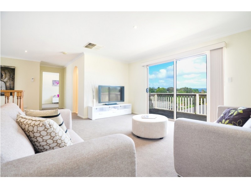 6 Coburn Court, Trott Park SA 5158