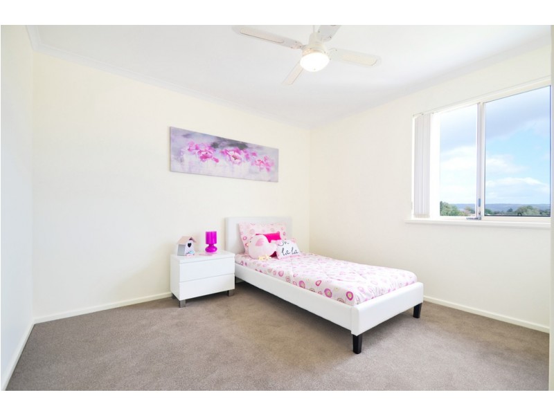 6 Coburn Court, Trott Park SA 5158