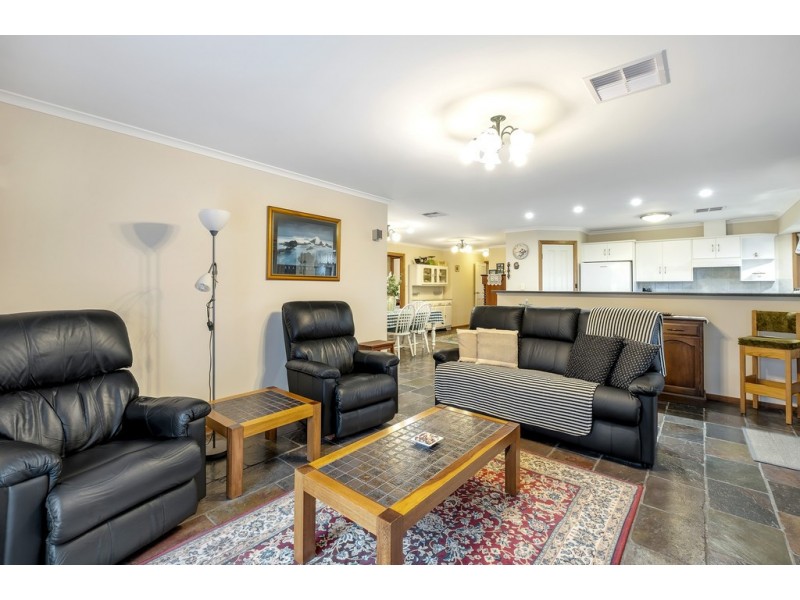 1 Skoda Street, Port Willunga SA 5173