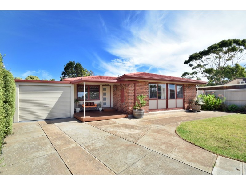 14 Protector Street, O’sullivan Beach SA 5166