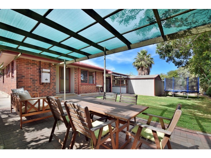 14 Protector Street, O’sullivan Beach SA 5166