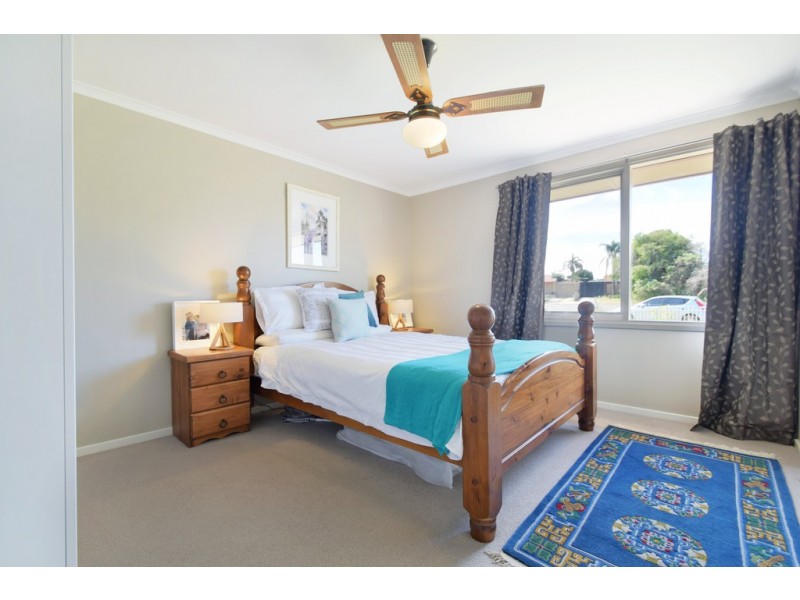 14 Protector Street, O’sullivan Beach SA 5166