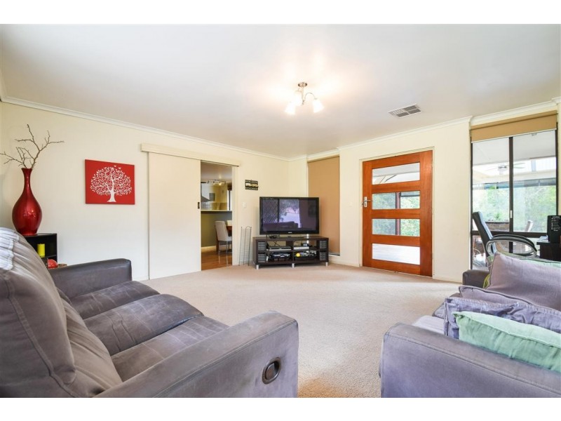 25 Brunato Road, Blewitt Springs SA 5171