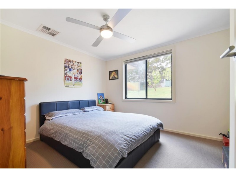 25 Brunato Road, Blewitt Springs SA 5171