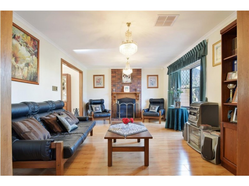 6 Fairhill Street, Hallett Cove SA 5158