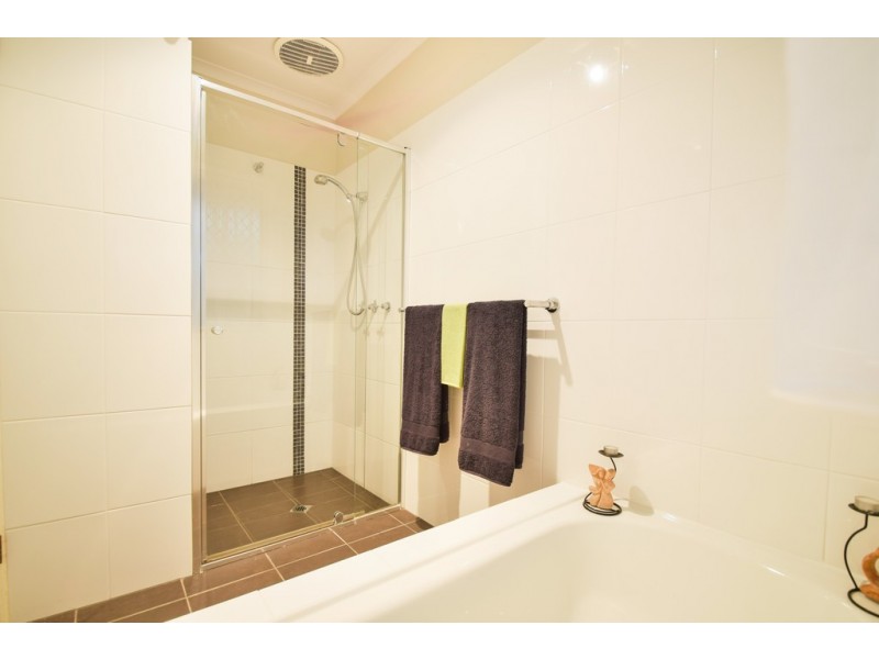 5 Corsair Close, Seaford Rise SA 5169
