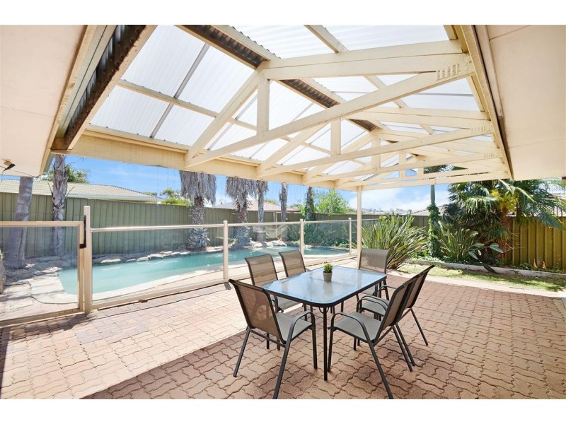 3 Simpson Court, Morphett Vale SA 5162