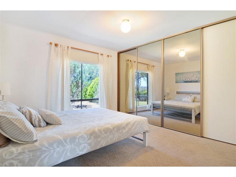 3 Simpson Court, Morphett Vale SA 5162