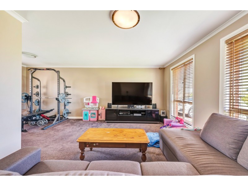 19 Bathbank Crescent, Sheidow Park SA 5158