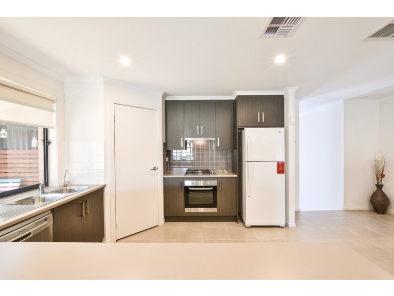 6 Locomotive Drive, Sheidow Park SA 5158