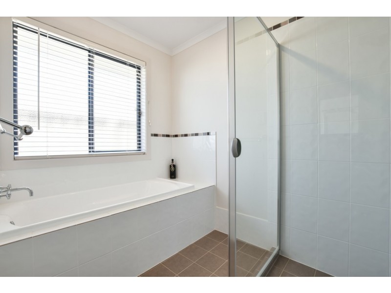 6 Locomotive Drive, Sheidow Park SA 5158