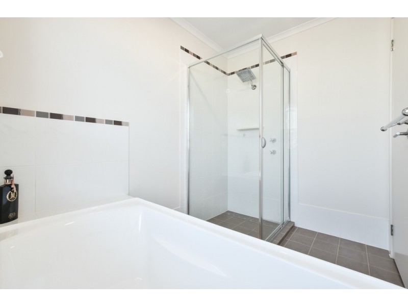 6 Locomotive Drive, Sheidow Park SA 5158