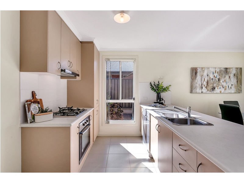 8 Cabernet Close, Old Reynella SA 5161