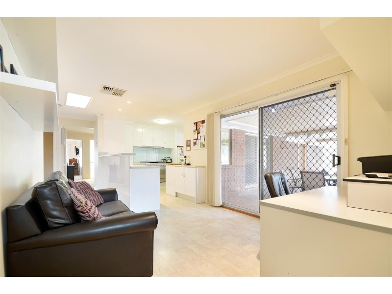 26 Kurrambi Crescent, Hallett Cove SA 5158