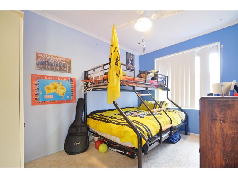 26 Kurrambi Crescent, Hallett Cove SA 5158