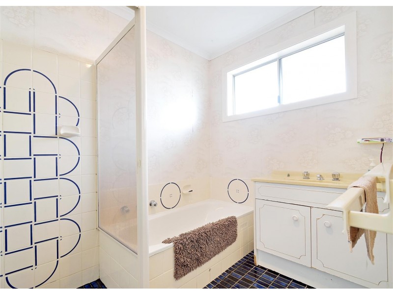 26 Kurrambi Crescent, Hallett Cove SA 5158