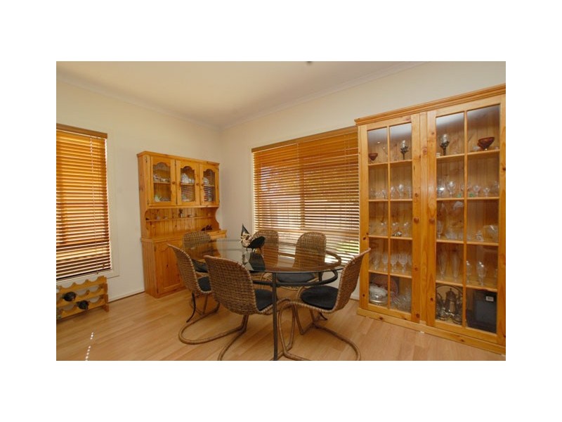 9 Eurunderee Avenue, Seacombe Gardens SA 5047