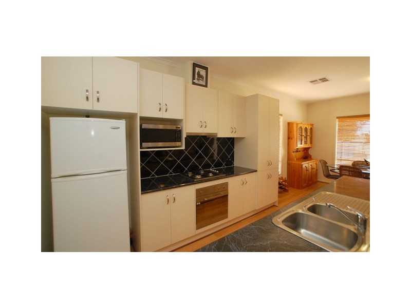 9 Eurunderee Avenue, Seacombe Gardens SA 5047