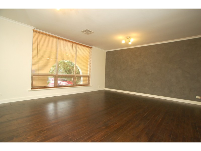 43 Tripoli Road, Happy Valley SA 5159