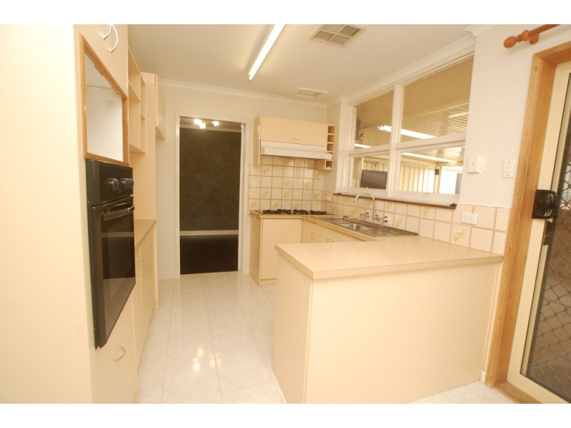 43 Tripoli Road, Happy Valley SA 5159