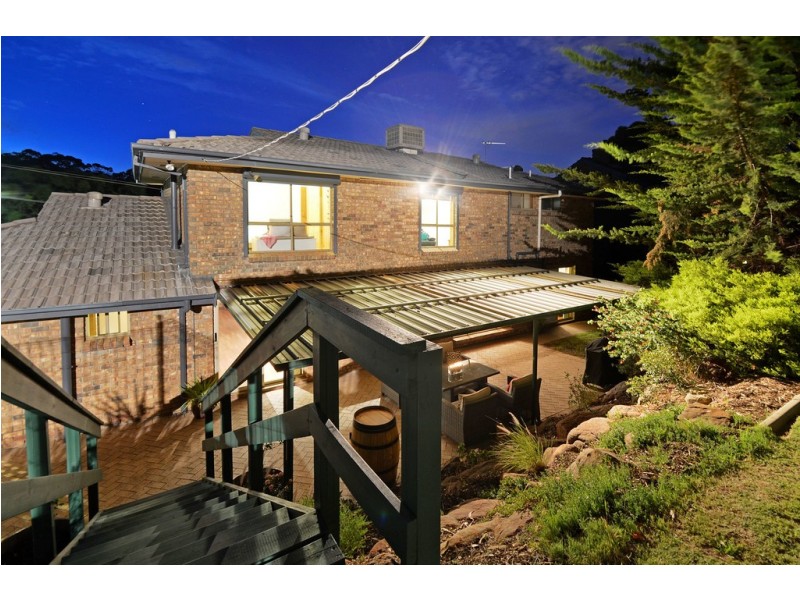 90 Broadmeadow Drive, Flagstaff Hill SA 5159
