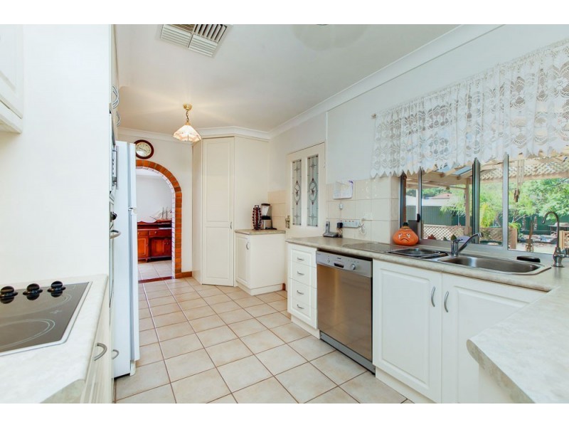 23 Paterson Drive, Hackham SA 5163