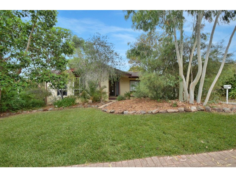 9 Glenburnie Street, Happy Valley SA 5159