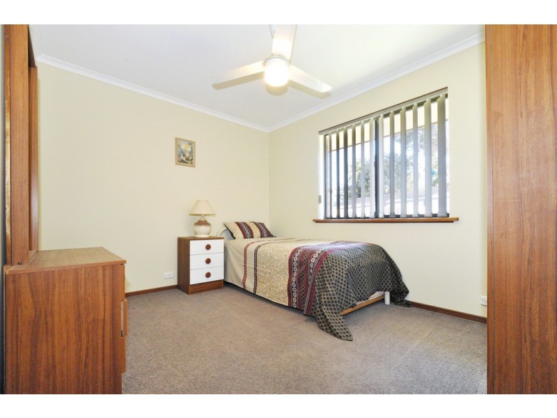 18 Bounty Street, Moana SA 5169