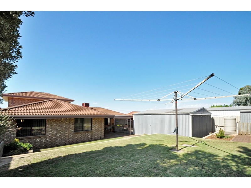 18 Bounty Street, Moana SA 5169
