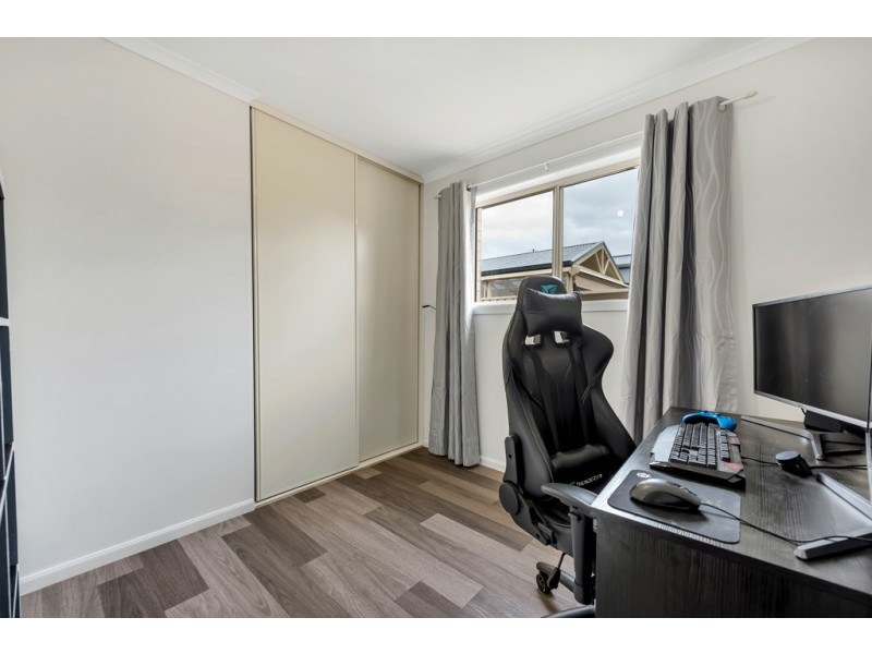 66 Pridham Boulevard, Aldinga Beach SA 5173