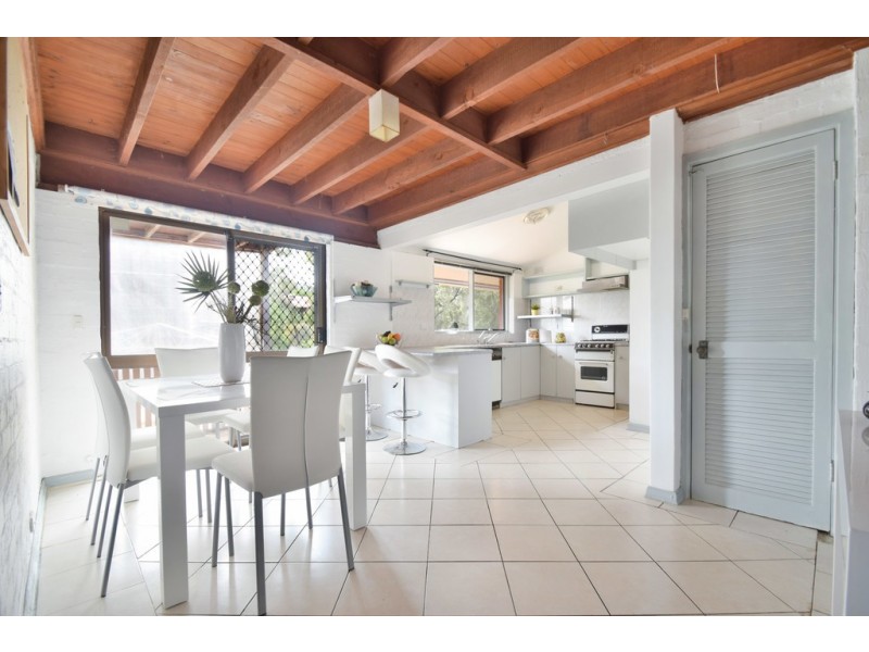 11 Glencoe Road, Reynella East SA 5161