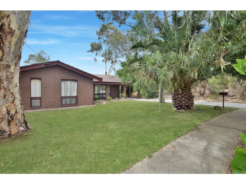 25 Barrdickson Crescent, Happy Valley SA 5159