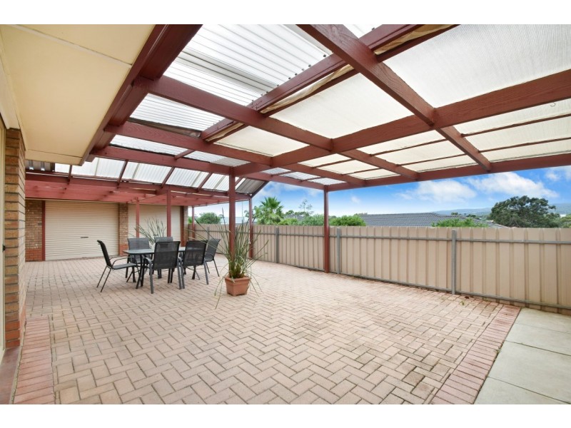 16 Buttercup Grove, Morphett Vale SA 5162