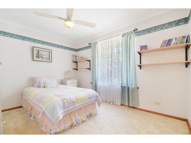 6 Horseshoe Drive, Woodcroft SA 5162