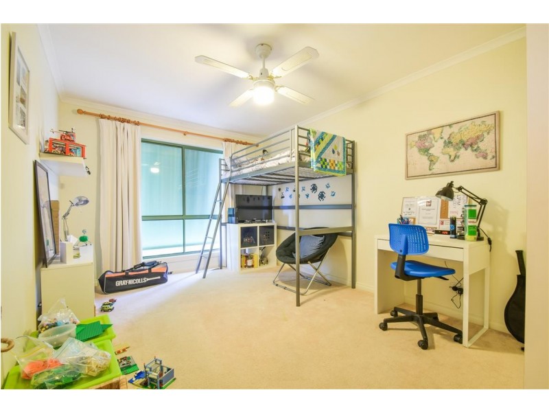 9 Hispano Drive, Woodcroft SA 5162