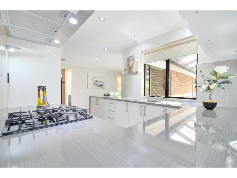 4 Blacksmith Crescent, Sheidow Park SA 5158