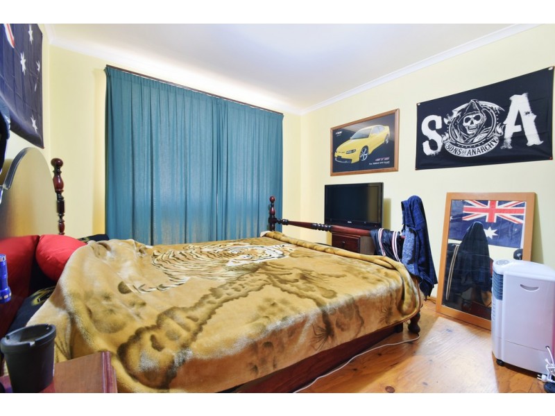 2 Cranborne Crescent, Morphett Vale SA 5162