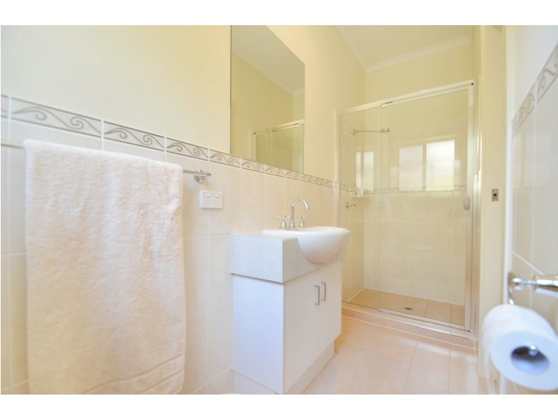 2a Rathlin Avenue, Marion SA 5043